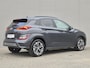Hyundai Kona Electric EV Business 64 kWh Automaat / Apple Carplay Android Auto / Allseason banden / Stuur-, en Stoelverwarming / WLTP bereik 484 km stad bereik 660 km / Achteruitrijcamera / Keyless Entry/Start /