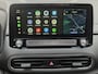 Hyundai Kona Electric EV Business 64 kWh Automaat / Apple Carplay Android Auto / Allseason banden / Stuur-, en Stoelverwarming / WLTP bereik 484 km stad bereik 660 km / Achteruitrijcamera / Keyless Entry/Start /