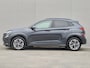 Hyundai Kona Electric EV Business 64 kWh Automaat / Apple Carplay Android Auto / Allseason banden / Stuur-, en Stoelverwarming / WLTP bereik 484 km stad bereik 660 km / Achteruitrijcamera / Keyless Entry/Start /