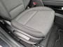 Hyundai Kona Electric EV Business 64 kWh Automaat / Apple Carplay Android Auto / Allseason banden / Stuur-, en Stoelverwarming / WLTP bereik 484 km stad bereik 660 km / Achteruitrijcamera / Keyless Entry/Start /