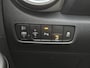 Hyundai Kona Electric EV Business 64 kWh Automaat / Apple Carplay Android Auto / Allseason banden / Stuur-, en Stoelverwarming / WLTP bereik 484 km stad bereik 660 km / Achteruitrijcamera / Keyless Entry/Start /