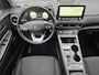 Hyundai Kona Electric EV Business 64 kWh Automaat / Apple Carplay Android Auto / Allseason banden / Stuur-, en Stoelverwarming / WLTP bereik 484 km stad bereik 660 km / Achteruitrijcamera / Keyless Entry/Start /