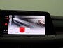 Volkswagen Golf 1.5 eTSI R-Line Business 130PK DSG Matrix-LED Verlichting, Pano-Schuifdak, Black Style, 3-zone Clima, Stoel-Stuurverwarming, Navi, 18" LM Velgen, Adaptieve Cruise Control, Achteruitrijcamera,