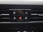 Volkswagen Golf 1.5 eTSI R-Line Business 130PK DSG Matrix-LED Verlichting, Pano-Schuifdak, Black Style, 3-zone Clima, Stoel-Stuurverwarming, Navi, 18" LM Velgen, Adaptieve Cruise Control, Achteruitrijcamera,