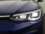 Volkswagen Golf 1.5 eTSI R-Line Business 130PK DSG Matrix-LED Verlichting, Pano-Schuifdak, Black Style, 3-zone Clima, Stoel-Stuurverwarming, Navi, 18" LM Velgen, Adaptieve Cruise Control, Achteruitrijcamera,