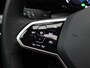 Volkswagen Golf 1.5 eTSI R-Line Business 130PK DSG Matrix-LED Verlichting, Pano-Schuifdak, Black Style, 3-zone Clima, Stoel-Stuurverwarming, Navi, 18" LM Velgen, Adaptieve Cruise Control, Achteruitrijcamera,