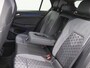 Volkswagen Golf 1.5 eTSI R-Line Business 130PK DSG Matrix-LED Verlichting, Pano-Schuifdak, Black Style, 3-zone Clima, Stoel-Stuurverwarming, Navi, 18" LM Velgen, Adaptieve Cruise Control, Achteruitrijcamera,