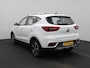 MG ZS MG EV Luxury 45 kWh | Apple Carplay / Android Auto | Camera | Stoelverwarming | Schuif/Kanteldak | Lichtmetalen Velgen | Dodehoekdetectie |