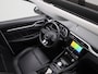 MG ZS MG EV Luxury 45 kWh | Apple Carplay / Android Auto | Camera | Stoelverwarming | Schuif/Kanteldak | Lichtmetalen Velgen | Dodehoekdetectie |