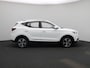 MG ZS MG EV Luxury 45 kWh | Apple Carplay / Android Auto | Camera | Stoelverwarming | Schuif/Kanteldak | Lichtmetalen Velgen | Dodehoekdetectie |