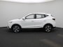 MG ZS MG EV Luxury 45 kWh | Apple Carplay / Android Auto | Camera | Stoelverwarming | Schuif/Kanteldak | Lichtmetalen Velgen | Dodehoekdetectie |