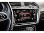 Volkswagen Tiguan Allspace 1.5 TSI 150pk DSG R-Line Business+ 7p. | Panoramadak | Trekhaak | Harman/Kardon | Achteruitrijcamera | 19'' LMV