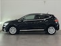 Renault Clio 1.0 TCe 90 Intens | Navigatie | Climate Control | Cruise Control | Parkeersensoren voor, achter en achteruitrijcamera | Apple Carplay/Android Auto