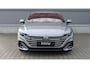 Volkswagen Arteon Shooting Brake 2.0 TSI 190pk DSG R-Line Business+ | Trekhaak | Elektrische Achterklep | Camera 360