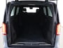 Mercedes-Benz V-klasse V250d L3 XL | AVANTGARDE | ENKEL CABINE | Aut. | CAMERA | MBUX NAVIGATIE | AMG | DISTRONIC PLUS | ILS LED LAMPEN | 19" AMG WIELEN | 2X ZIJSCHUIFDEUR | LEDEREN BEKLEDING | NL AUTO