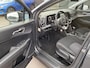 Kia Sportage 1.6 T-GDi MHEV DynamicLine Nieuw geleverd en onderhouden incl: Afn Trekhaak, AppleCarPlay/Android Auto, LM velgen, Cruise control, Climate control, Parkeerhulpcamera en v+a sensoren