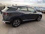 Kia Sportage 1.6 T-GDi MHEV DynamicLine Nieuw geleverd en onderhouden incl: Afn Trekhaak, AppleCarPlay/Android Auto, LM velgen, Cruise control, Climate control, Parkeerhulpcamera en v+a sensoren