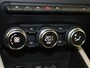 Renault Captur 1.6 E-Tech Hybrid 145 Initiale Paris | Leder | trekhaak | Panoramadak | Sidesteps