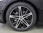 Mercedes-Benz A-klasse 180 Luxury Line | Night Pakket | Multiebeam | Distronic | 18 inch | Apple Carplay |