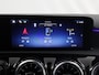 Mercedes-Benz A-klasse 180 Luxury Line | Night Pakket | Multiebeam | Distronic | 18 inch | Apple Carplay |