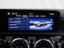 Mercedes-Benz A-klasse 180 Luxury Line | Night Pakket | Multiebeam | Distronic | 18 inch | Apple Carplay |