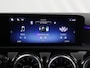 Mercedes-Benz A-klasse 180 Luxury Line | Night Pakket | Multiebeam | Distronic | 18 inch | Apple Carplay |