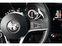 Alfa Romeo Giulia 2.0T LEDER | LED | 19'' | VOLL. HISTORIE