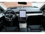 Volvo EX90 Twin Motor Performance AWD Ultra 7p. 111 kWh | Actieve Luchtvering met FOUR-C | Massagefunctie | Bowers & Wilkins Audiosysteem | (Park) Pilot assist | Soft Close Portieren | 22 inch lichtmetalen velgen | Stoelverwarming Voor en Achter | HD Pixel-Led koplampen | Gelamineerd Glas | Stoelventilatie Voor | Extra getint glas | Soft-Close Portieren