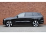 Volvo EX90 Twin Motor Performance AWD Ultra 7p. 111 kWh | Actieve Luchtvering met FOUR-C | Massagefunctie | Bowers & Wilkins Audiosysteem | (Park) Pilot assist | Soft Close Portieren | 22 inch lichtmetalen velgen | Stoelverwarming Voor en Achter | HD Pixel-Led koplampen | Gelamineerd Glas | Stoelventilatie Voor | Extra getint glas | Soft-Close Portieren