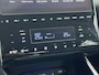 Hyundai Tucson 1.6 T-GDI PHEV Premium 4WD / Dealer onderhouden /  Navigatie / Premium Audio / Apple Carplay / Android Auto / Stoel-, stuur- en achterbankverwarming / Stoelventilatie