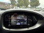 Toyota Aygo X 1.0 VVT-i MT Play / Airco clima/ Apple carplay/ Cruise/ Camera/ Led/ Keyless entry/ Stoel verwarming