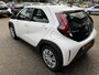 Toyota Aygo X 1.0 VVT-i MT Play / Airco clima/ Apple carplay/ Cruise/ Camera/ Led/ Keyless entry/ Stoel verwarming