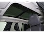 Volvo XC90 T8 Recharge AWD Ultra Dark - Luchtvering - Panorama/schuifdak - IntelliSafe Assist & Surround - 360º Camera - Adaptieve LED koplampen - Verwarmde voorstoelen, stuur & achterbank - Parkeersensoren voor & achter - Elektr. bedienb. voorstoelen met geheugen - Head up display - Draadloze tel. lader - Extra getint glas - Elektr. inklapbare trekhaak - 20' LMV