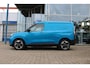 Ford Transit Courier E-Transit Limited 44 kWh 136pk | Ford Voorraad | Trekhaak | Driver Assistance Pack met Navigatie | Led laadruimte verlichting | Laadvloerbescherming Rubber
