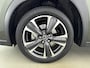 Lexus UX 300h Luxury Line | Head-Up Display | Carplay | Stoel & Stuurverwarming |