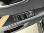 Lexus UX 300h Luxury Line | Head-Up Display | Carplay | Stoel & Stuurverwarming |