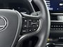 Lexus UX 300h Luxury Line | Head-Up Display | Carplay | Stoel & Stuurverwarming |