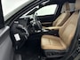 Lexus UX 300h Luxury Line | Head-Up Display | Carplay | Stoel & Stuurverwarming |