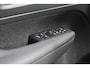 Volvo XC40 Extended Range 252PK Plus 82 kWh | Trekhaak | Stoelverwarming | Keyless |
