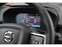 Volvo XC40 Extended Range 252PK Plus 82 kWh | Trekhaak | Stoelverwarming | Keyless |