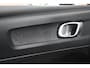 Volvo XC40 Extended Range 252PK Plus 82 kWh | Trekhaak | Stoelverwarming | Keyless |