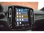 Volvo XC40 Extended Range 252PK Plus 82 kWh | Trekhaak | Stoelverwarming | Keyless |