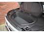 Volvo XC40 Extended Range 252PK Plus 82 kWh | Trekhaak | Stoelverwarming | Keyless |
