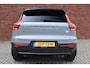 Volvo XC40 Extended Range 252PK Plus 82 kWh | Trekhaak | Stoelverwarming | Keyless |
