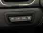 Renault Captur 1.3 TCe 130 EDC Initiale Paris | Leder | Navigatie 9,3" | Climate Control | Cruise Control | Lichtmetalen velgen 18" | Apple Carplay/Android Aut