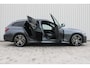 BMW 3-Serie Touring 330i xDrive M-sport Business Edition Plus | Incl. 12 maanden garantie | Cruise control | Climate control | Apple carplay/Android auto | Schuif/kantel dak | Uitklapbare trekhaak | Stoel/stuurverwarming |