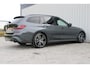 BMW 3-Serie Touring 330i xDrive M-sport Business Edition Plus | Incl. 12 maanden garantie | Cruise control | Climate control | Apple carplay/Android auto | Schuif/kantel dak | Uitklapbare trekhaak | Stoel/stuurverwarming |