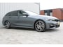 BMW 3-Serie Touring 330i xDrive M-sport Business Edition Plus | Incl. 12 maanden garantie | Cruise control | Climate control | Apple carplay/Android auto | Schuif/kantel dak | Uitklapbare trekhaak | Stoel/stuurverwarming |