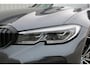 BMW 3-Serie Touring 330i xDrive M-sport Business Edition Plus | Incl. 12 maanden garantie | Cruise control | Climate control | Apple carplay/Android auto | Schuif/kantel dak | Uitklapbare trekhaak | Stoel/stuurverwarming |