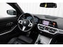 BMW 3-Serie Touring 330i xDrive M-sport Business Edition Plus | Incl. 12 maanden garantie | Cruise control | Climate control | Apple carplay/Android auto | Schuif/kantel dak | Uitklapbare trekhaak | Stoel/stuurverwarming |